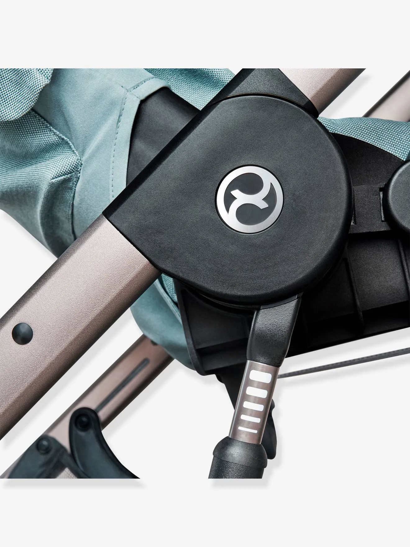 Poussette réversible CYBEX Gold Balios S Lux 2023 bleu foncé - Cybex